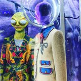 Not sure if Gucci is having an extra terrestrial space theme or if this is their Halloween theme. Whatever it is, it's weird and quirky and I like it! #gucci @gucci #ionorchard #orchard #Singapore